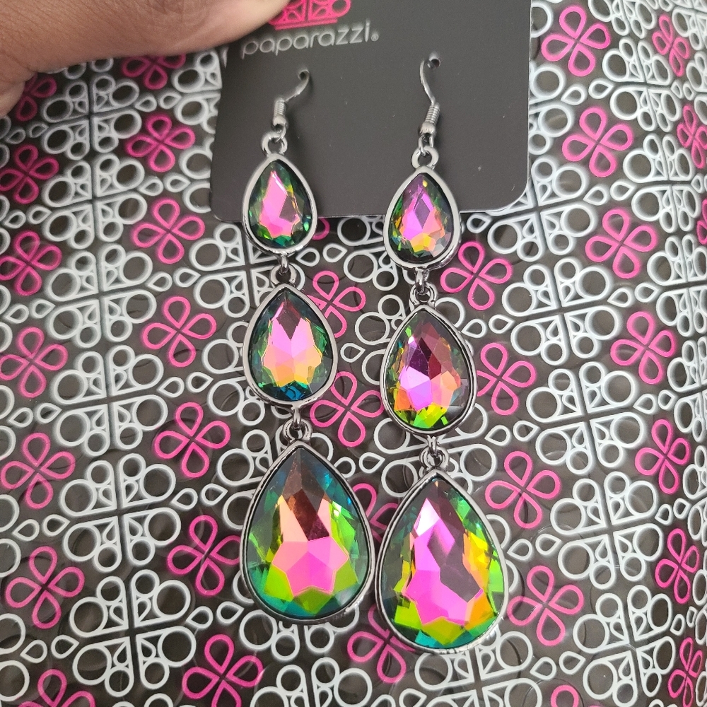Jewerly - Picture 2 of 14